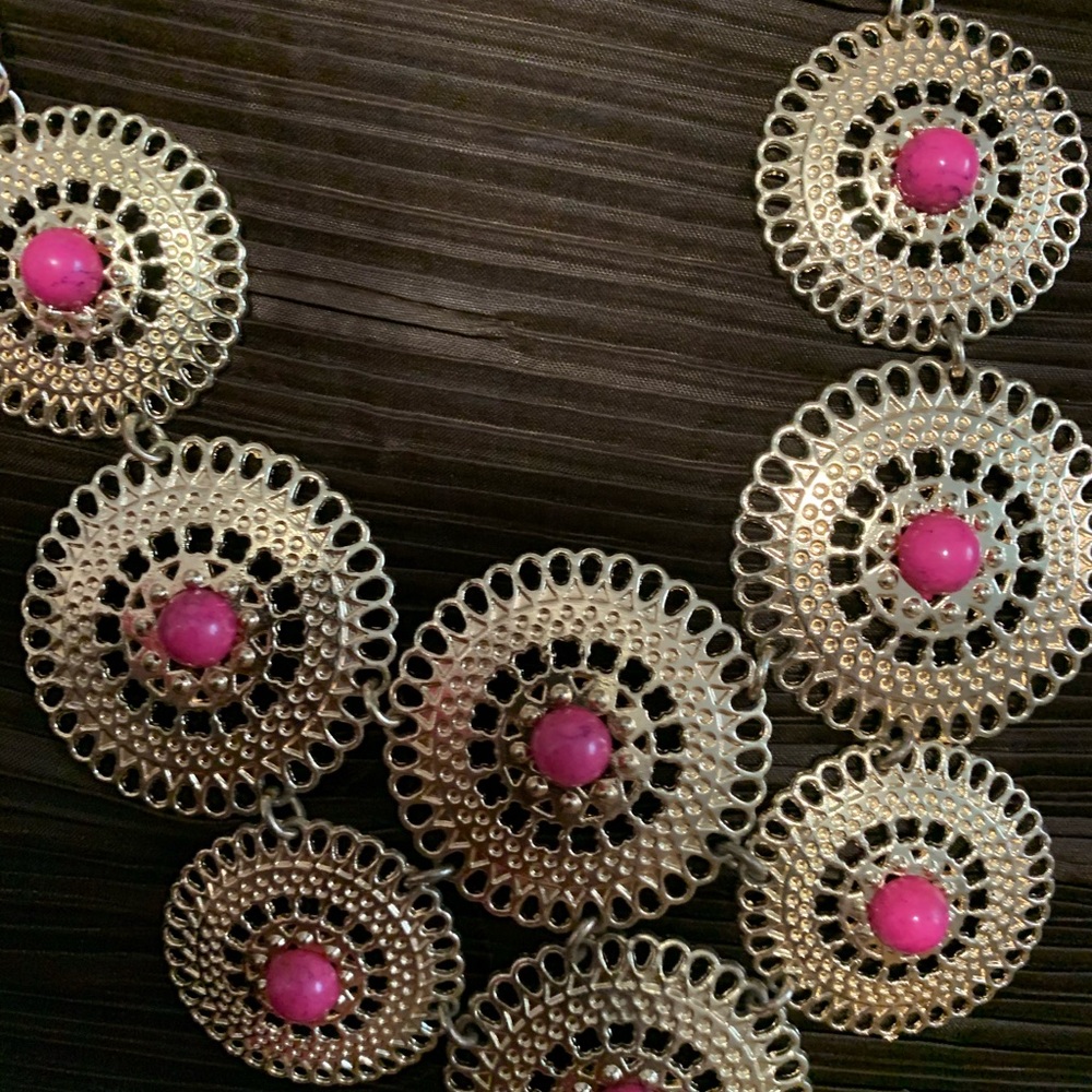 Statement Necklaces - image 2